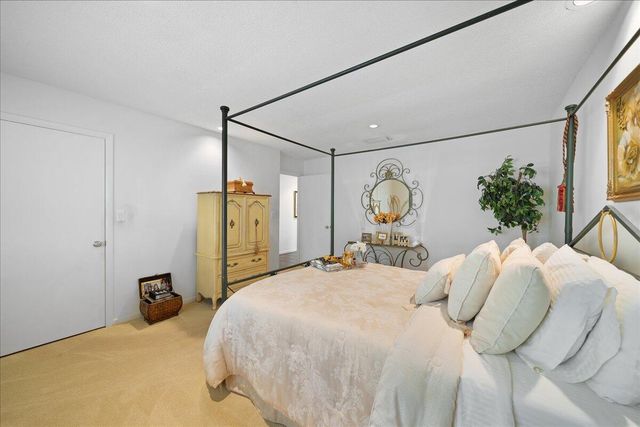 716 Malibu Lane, Indialantic, FL 32903