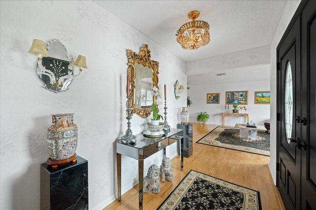 716 Malibu Lane, Indialantic, FL 32903