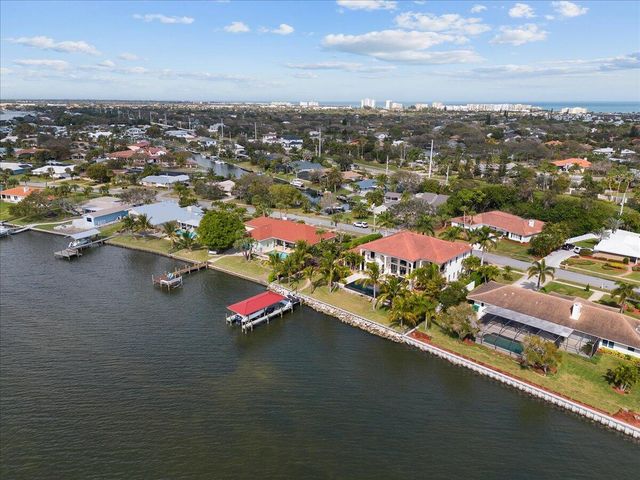 716 Malibu Lane, Indialantic, FL 32903