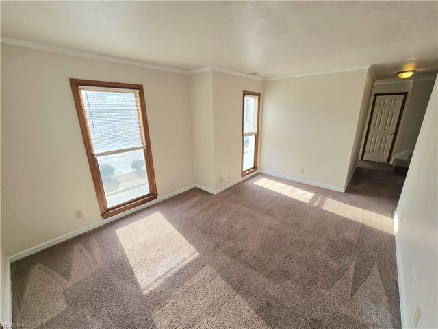 957 Green ST, Portsmouth, VA 23704