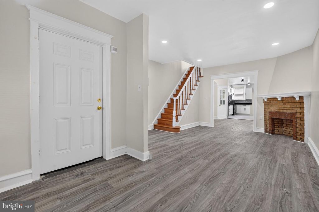 4917 GRANSBACK ST, PHILADELPHIA, PA 19120 — photo 2