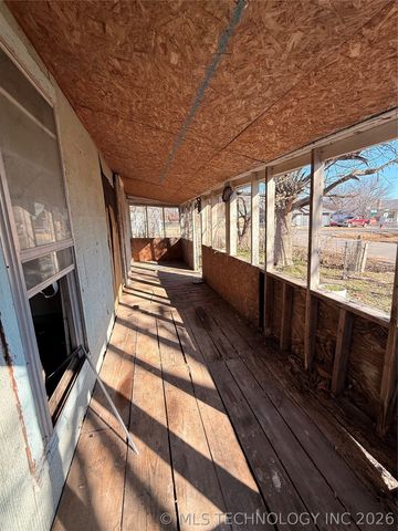 222 N 2nd Street, Sperry, OK 74073