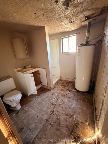 222 N 2nd Street, Sperry, OK 74073