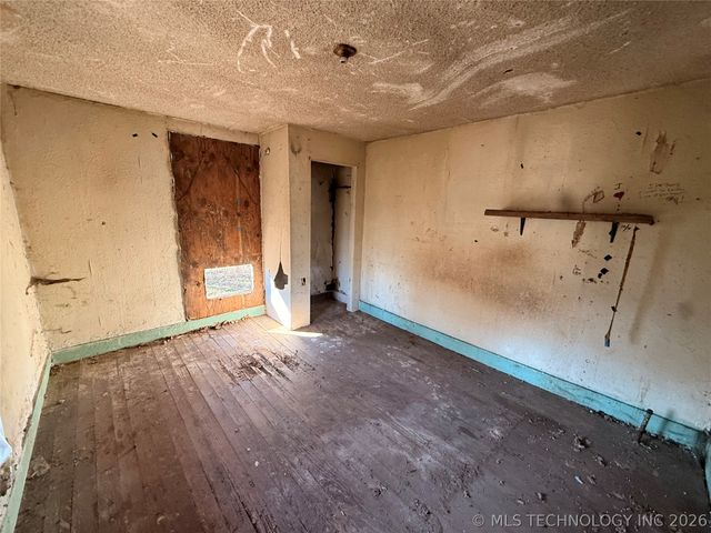 222 N 2nd Street, Sperry, OK 74073