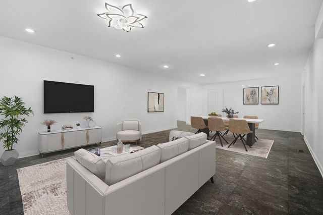 3026 Jackson Drive, Arlington Heights, IL 60004