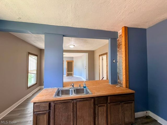 2982 E 67th Street, Cleveland, OH 44127