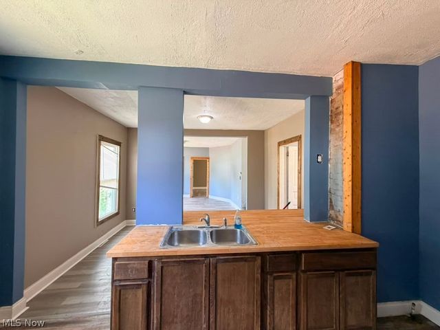 2982 E 67th Street, Cleveland, OH 44127