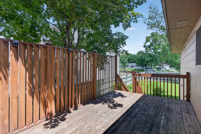 10770 Linwood Forest Drive, Champlin, MN 55316