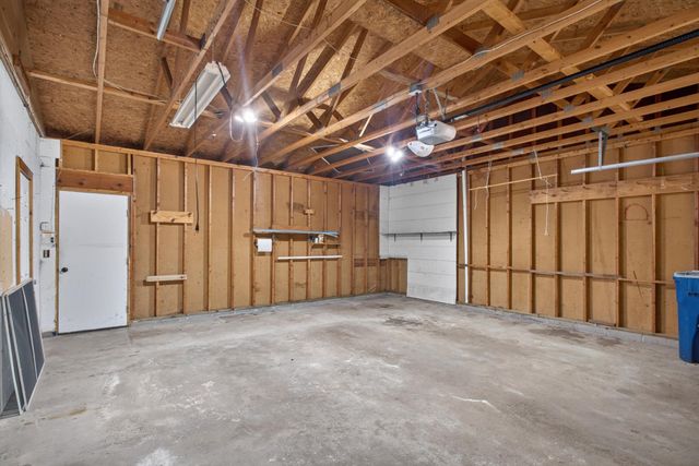 10770 Linwood Forest Drive, Champlin, MN 55316