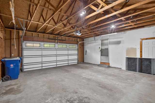 10770 Linwood Forest Drive, Champlin, MN 55316