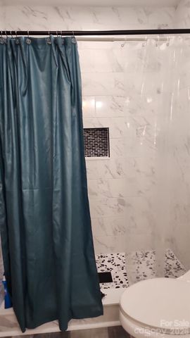 520 Carole Lane, Charlotte, NC 28214