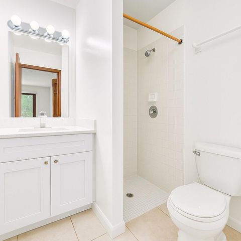 1226 N Haverhill Road 4, Haverhill, FL 33417