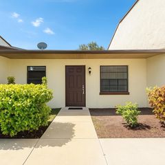 1226 N Haverhill Road 4, Haverhill, FL 33417