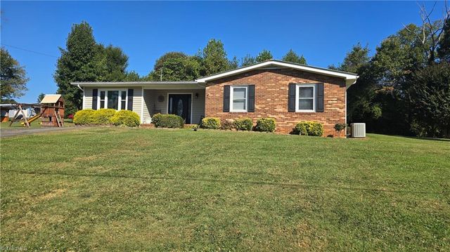 147 Michael Drive, Dobson, NC 27017