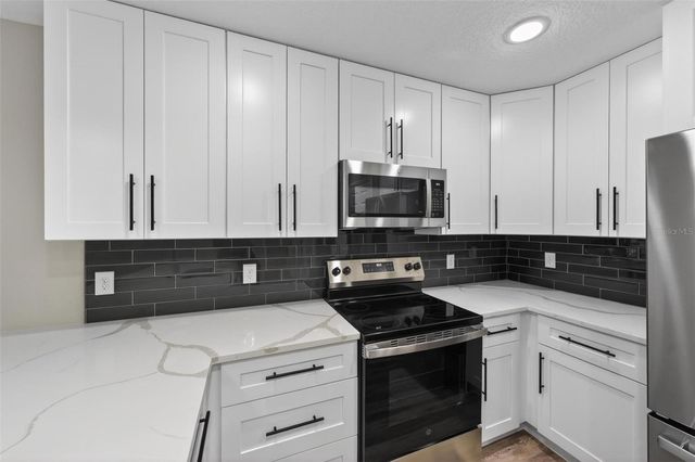 32629 VISTA AVENUE, Leesburg, FL 34788