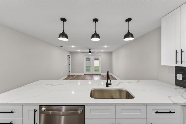32629 VISTA AVENUE, Leesburg, FL 34788