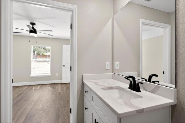 32629 VISTA AVENUE, Leesburg, FL 34788