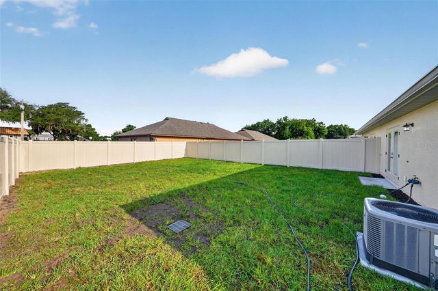 32629 VISTA AVENUE, Leesburg, FL 34788