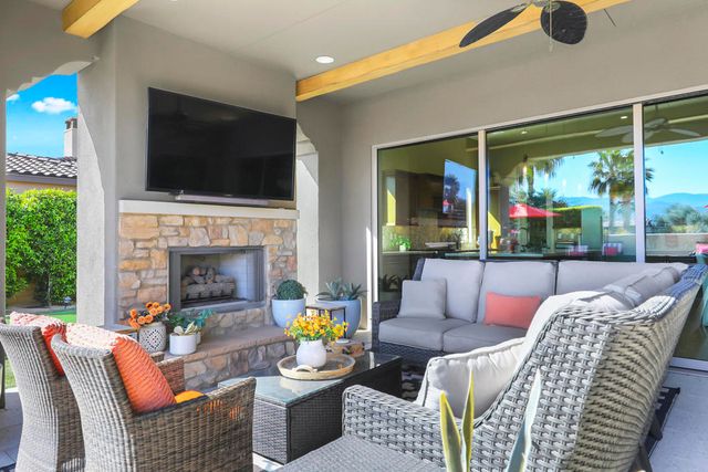 55080 Autumn Valley Court, La Quinta, CA 92253