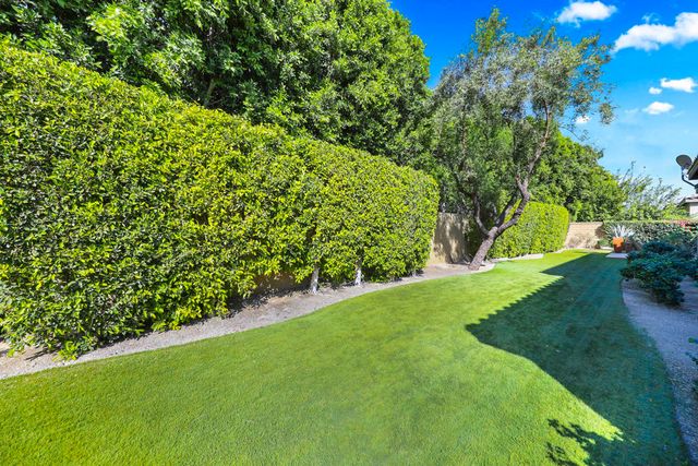 55080 Autumn Valley Court, La Quinta, CA 92253