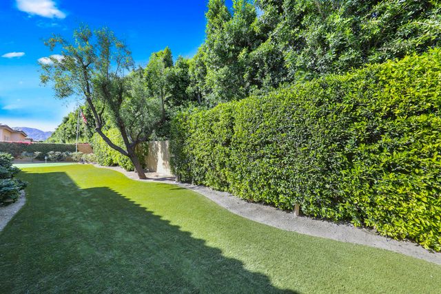 55080 Autumn Valley Court, La Quinta, CA 92253