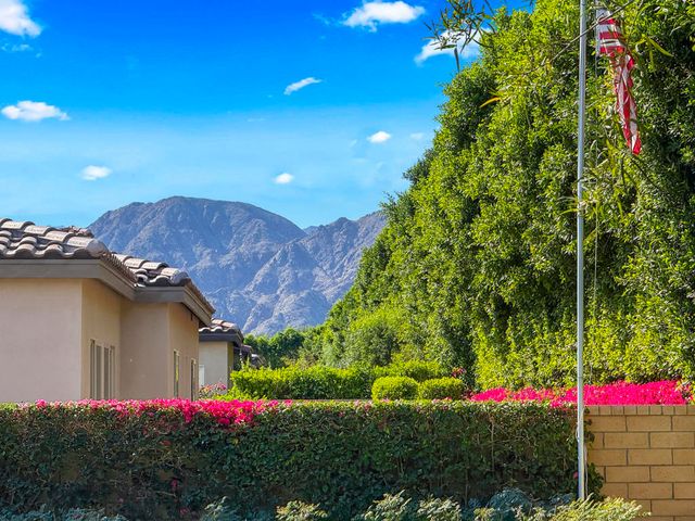 55080 Autumn Valley Court, La Quinta, CA 92253