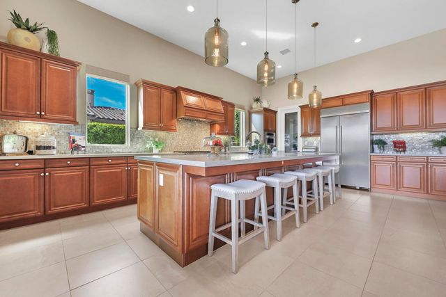 55080 Autumn Valley Court, La Quinta, CA 92253