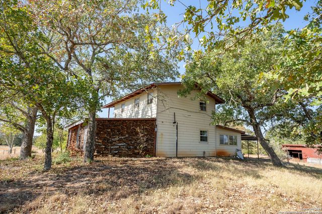 3779 Mule Creek Rd, Harwood, TX 78632