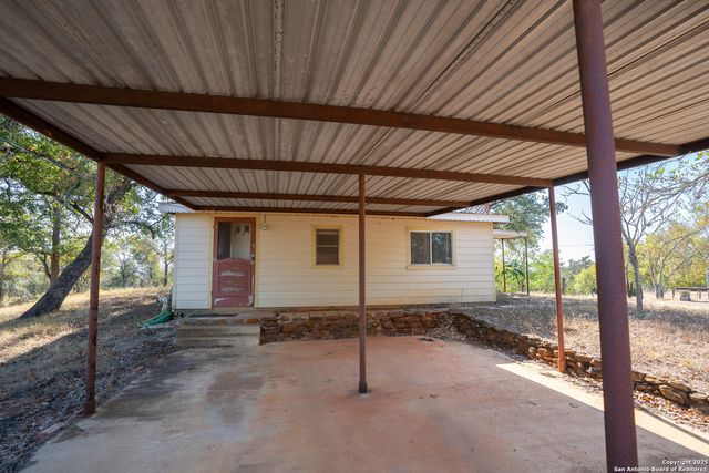 3779 Mule Creek Rd, Harwood, TX 78632