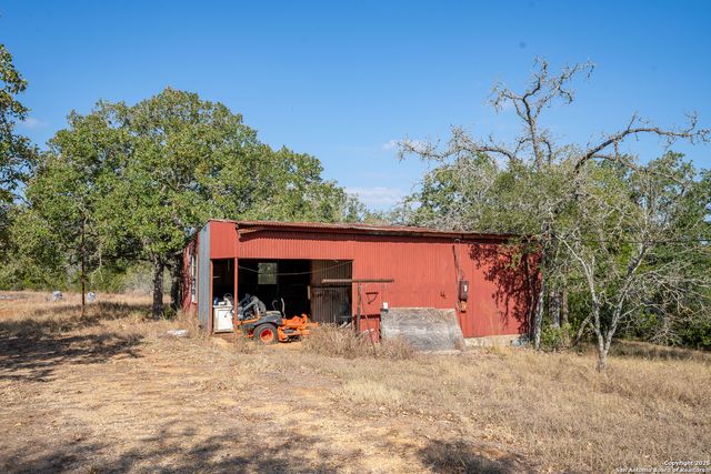 3779 Mule Creek Rd, Harwood, TX 78632
