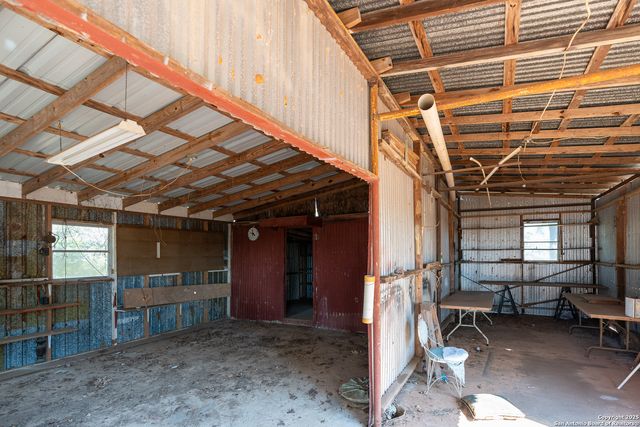 3779 Mule Creek Rd, Harwood, TX 78632