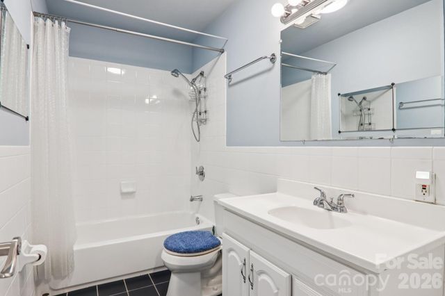 224 Beverly Road, Asheville, NC 28805