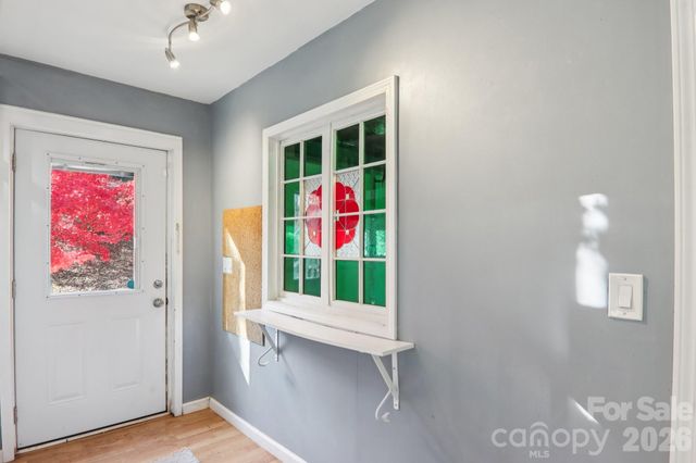 224 Beverly Road, Asheville, NC 28805