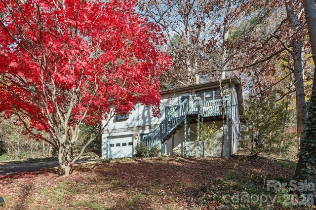 224 Beverly Road, Asheville, NC 28805