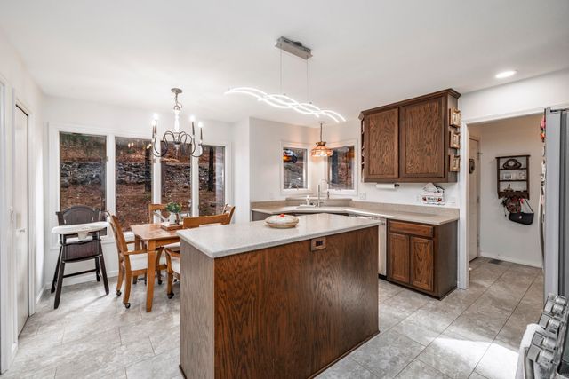 8 Mirlo Lane, Hot Springs Village, AR 71909