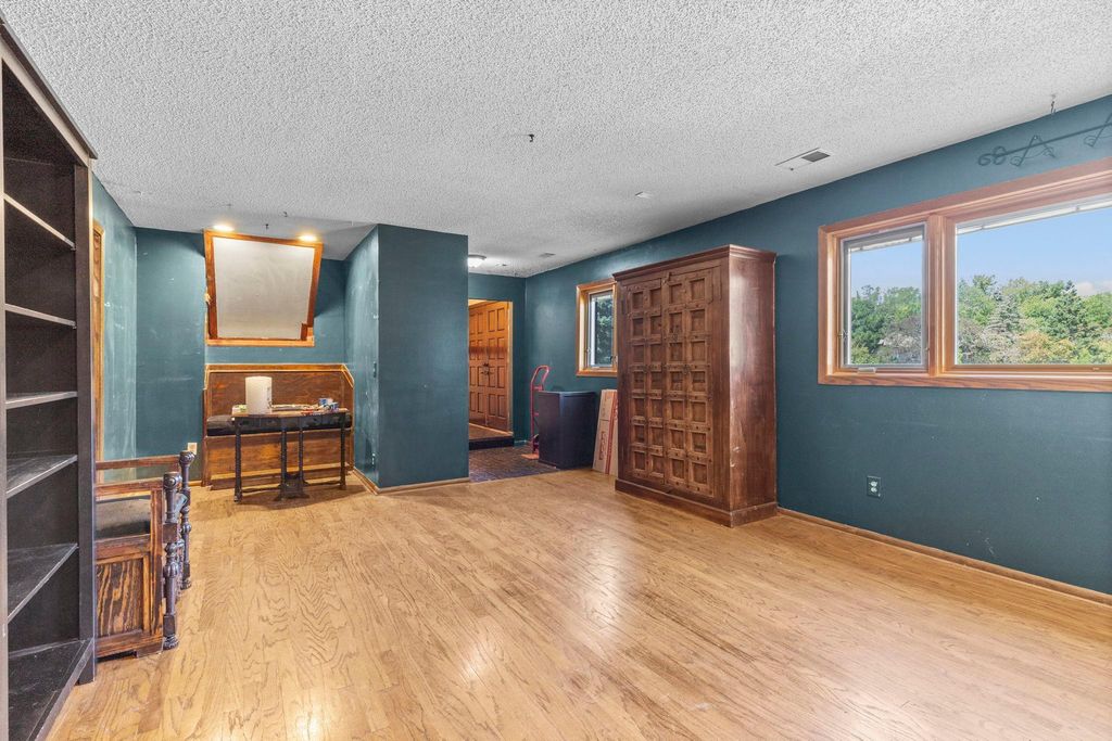 14011 Hayes Road, Apple Valley, MN 55124 — photo 4