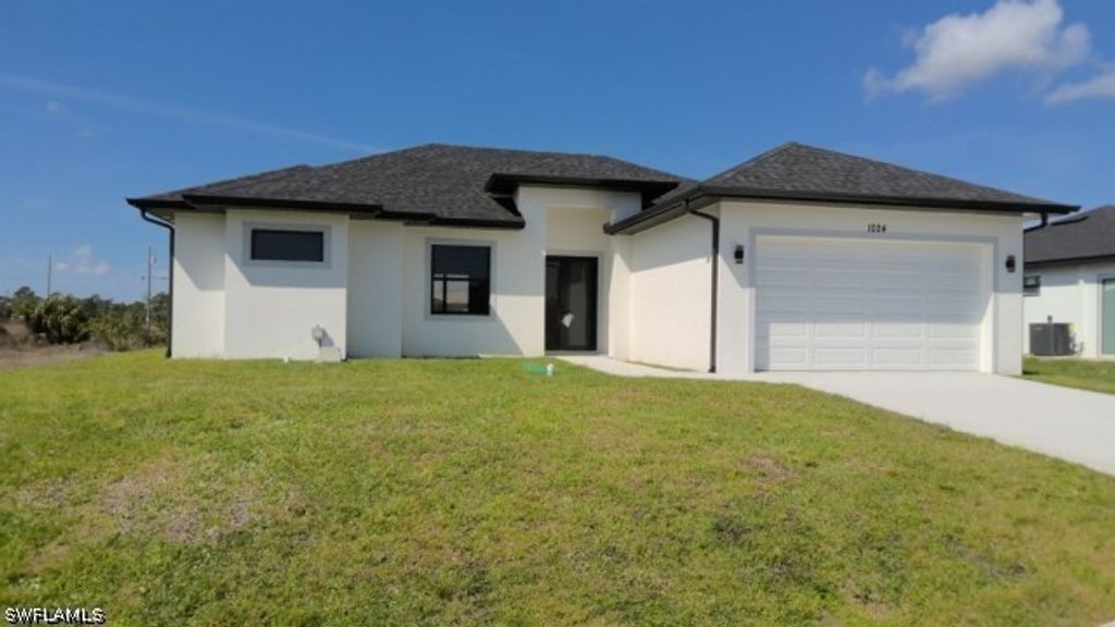 1024 Halby AVE S, Lehigh Acres, FL 33974