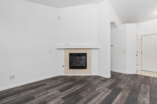 5583 W Floradora Avenue, Fresno, CA 93722