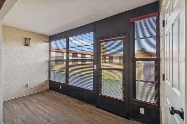 4937 MARINE PARKWAY 105, New Port Richey, FL 34652