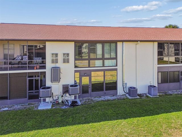 4937 MARINE PARKWAY 105, New Port Richey, FL 34652