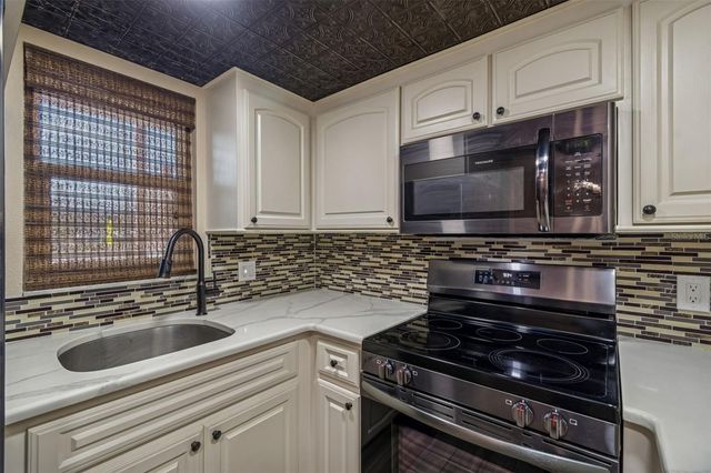 4937 MARINE PARKWAY 105, New Port Richey, FL 34652