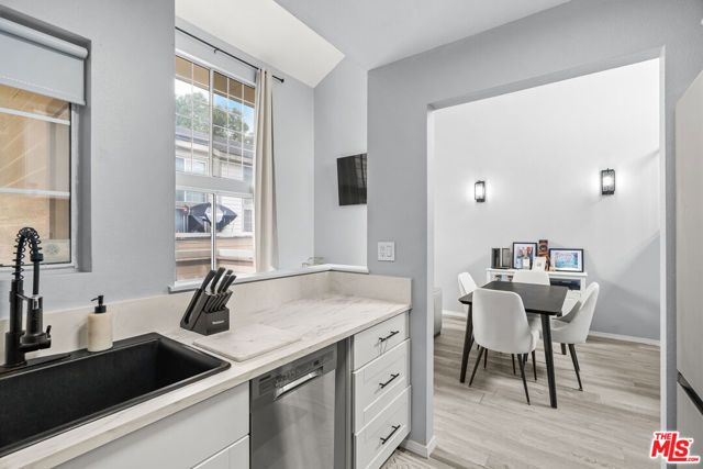 11150 Glenoaks Boulevard 178, Los Angeles, CA 91331
