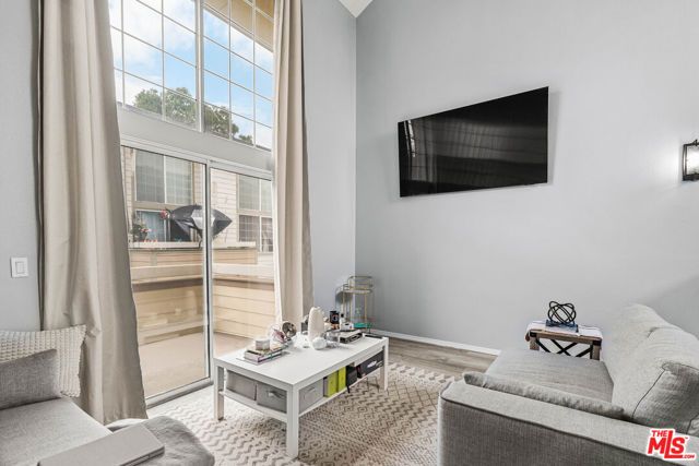 11150 Glenoaks Boulevard 178, Los Angeles, CA 91331