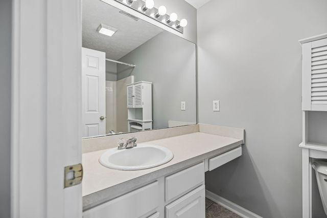 121 Shadow Glen Dr, Nashville, TN 37211