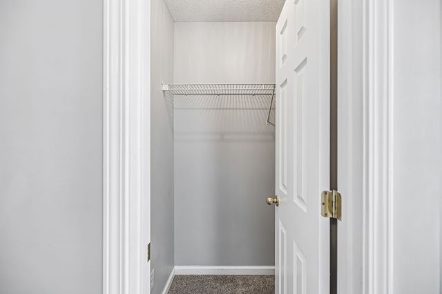 121 Shadow Glen Dr, Nashville, TN 37211