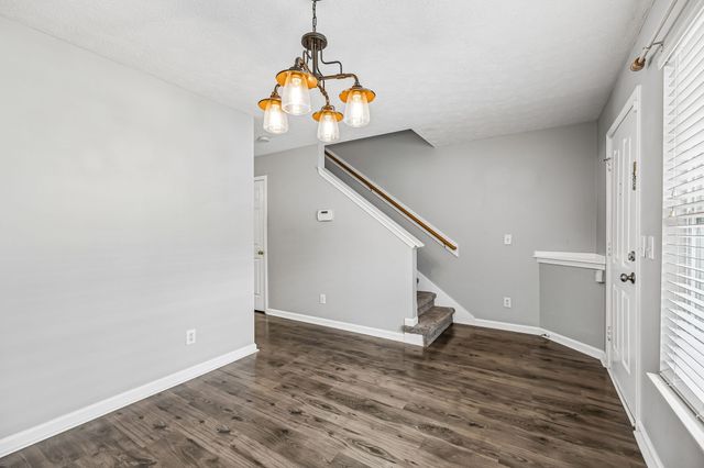 121 Shadow Glen Dr, Nashville, TN 37211