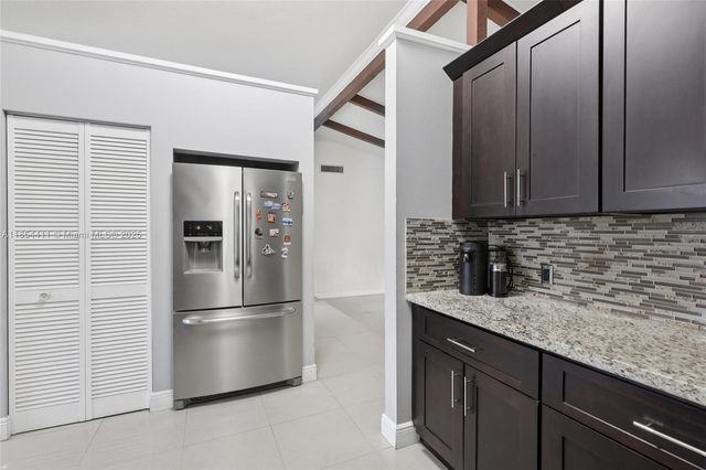 9315 SW 170th Ln, Palmetto Bay, FL 33157