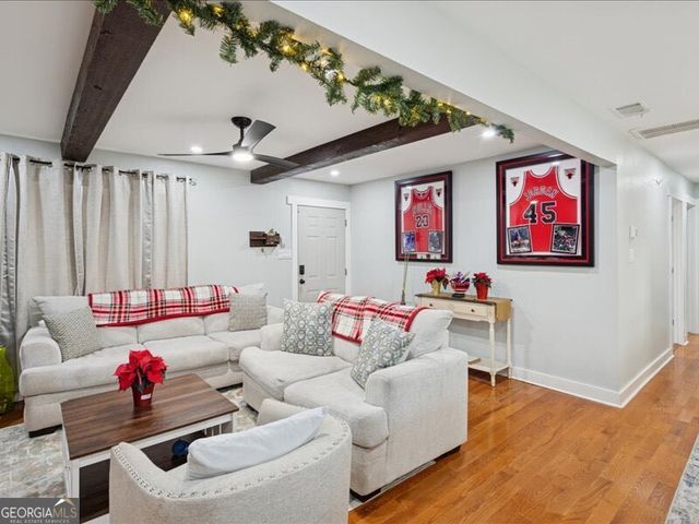 203 Holiday Circle, Savannah, GA 31419