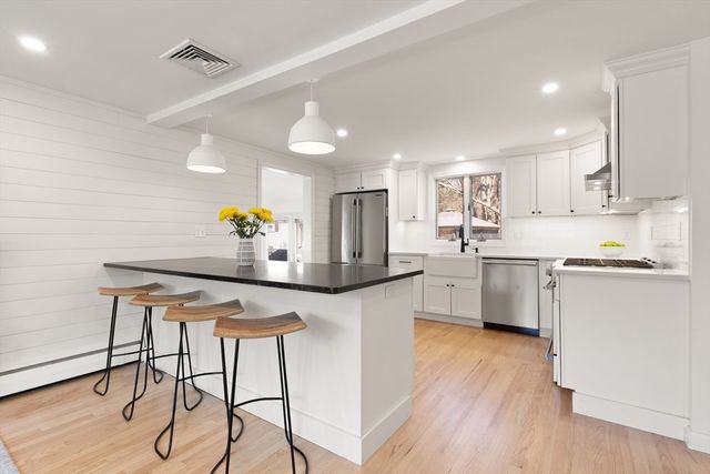 20 Lyndon Road, Sharon, MA 02067