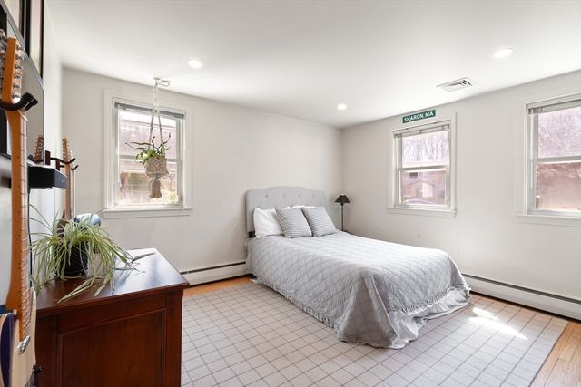 20 Lyndon Road, Sharon, MA 02067